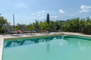 YourHouse Son Serra de Buger, quiet villa with private pool
